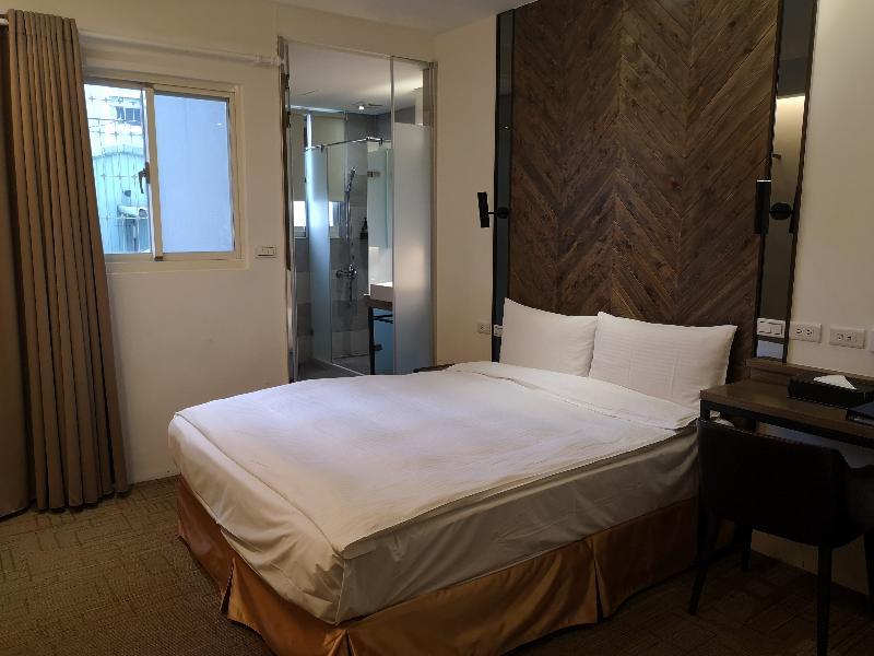 O2 Hotel Taipei Main Station Exterior photo